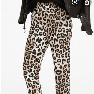Leopard pants with elastic waist.  Size S